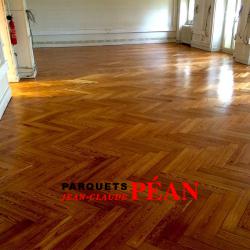 Parquet à bâtons rompus